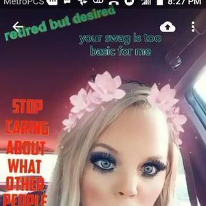 Meet your Posher, Melissa